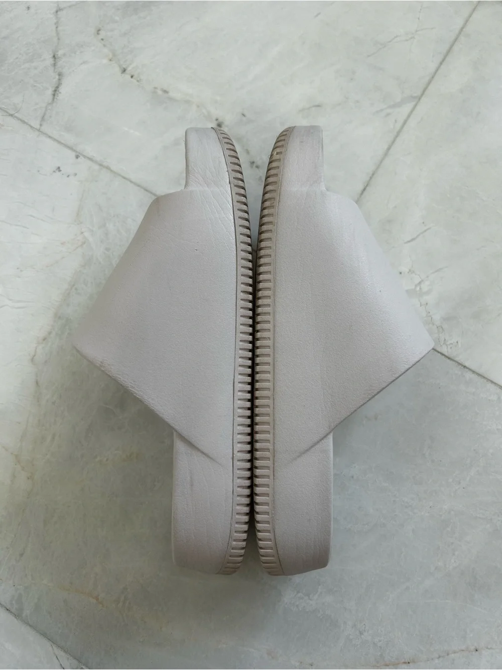 Nike Calm Slide Sandals in Barely Pinm